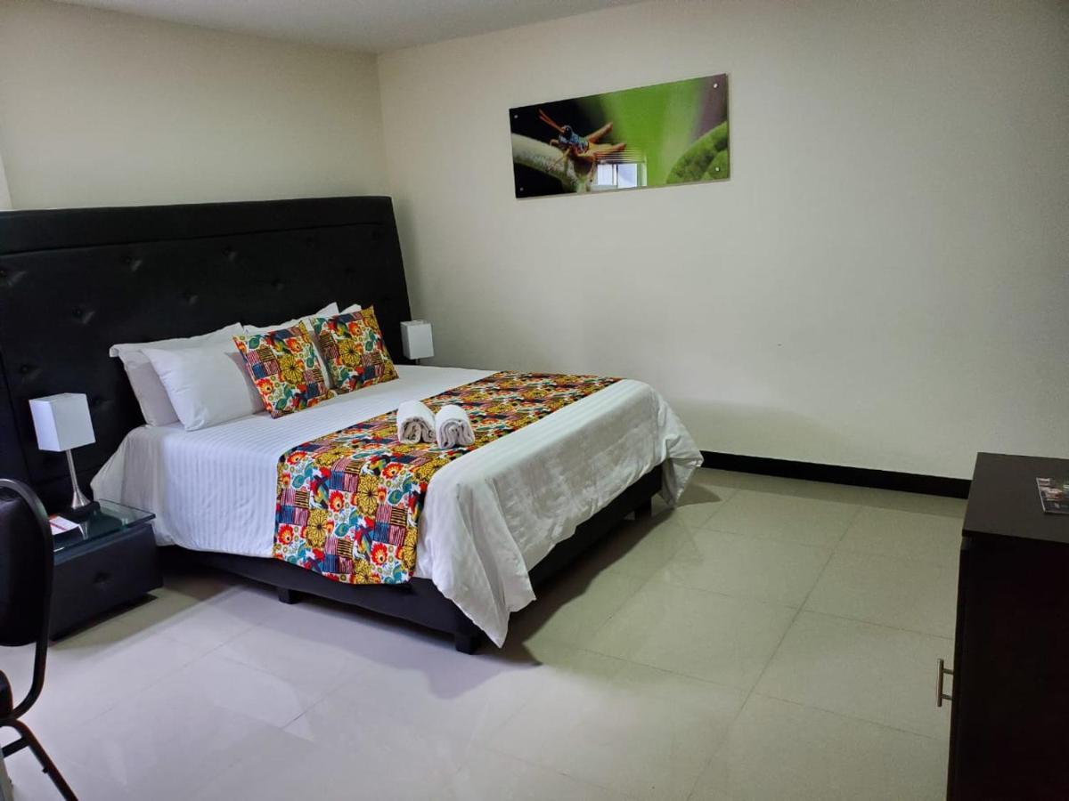 Cafeira Hotel 3*